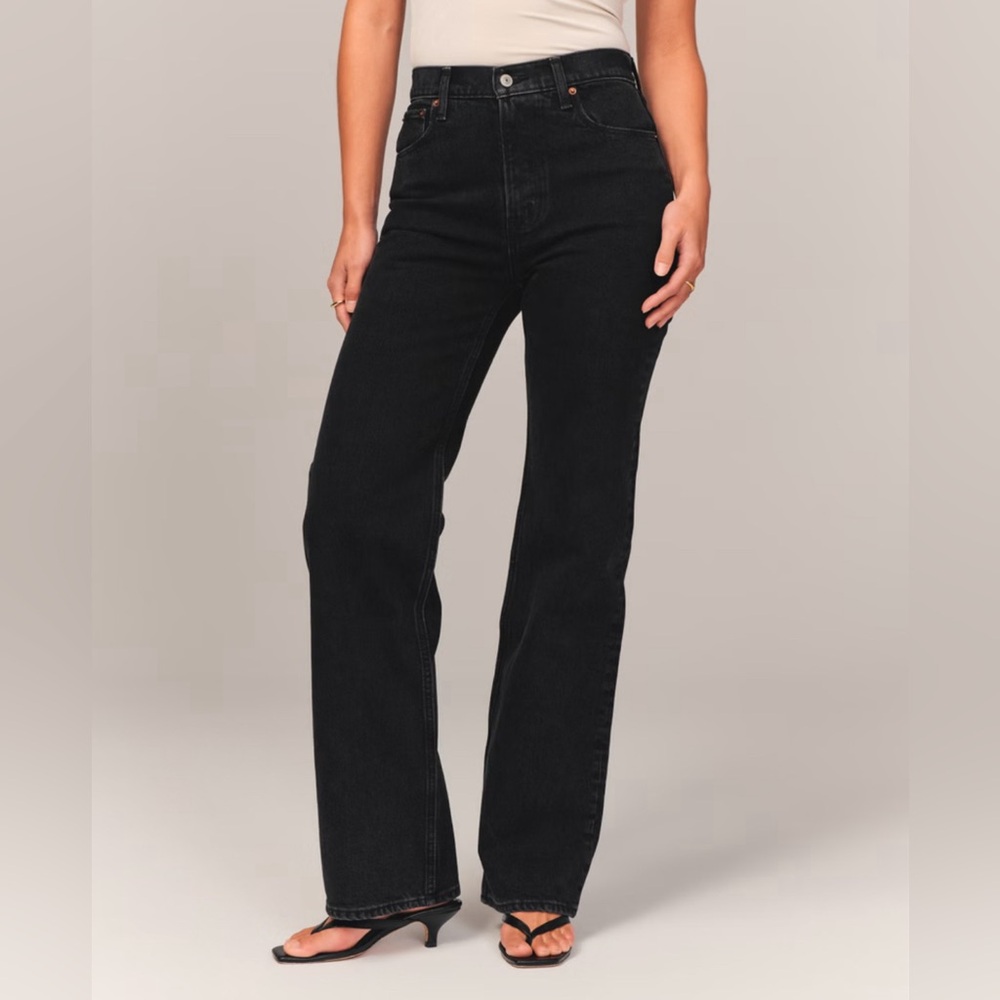 A&F high-rise 90s relaxed jeans, black size 26